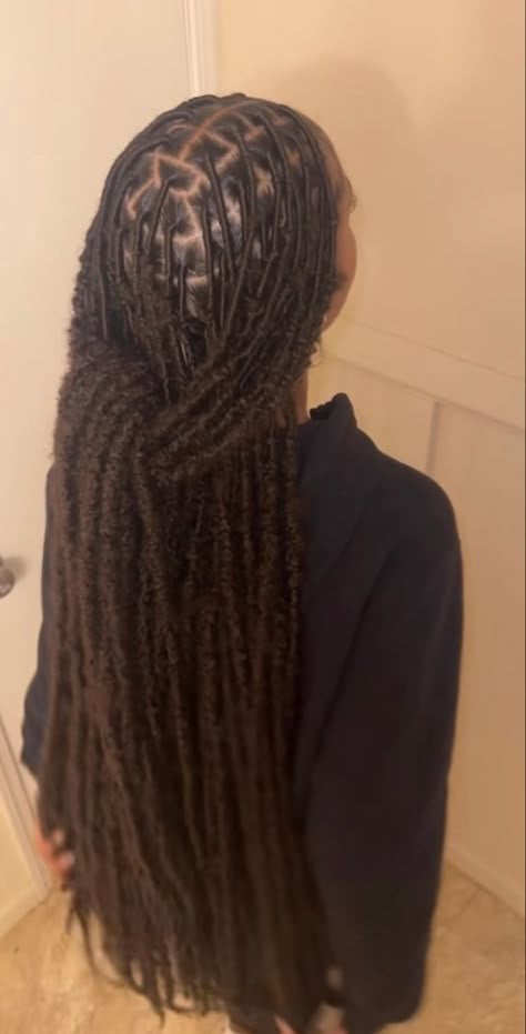 FAUX LOCS LOWER BACK